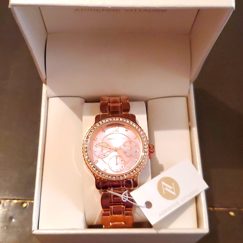 NEW in box Rose Gold Adrienne Vittadini dining watch $85